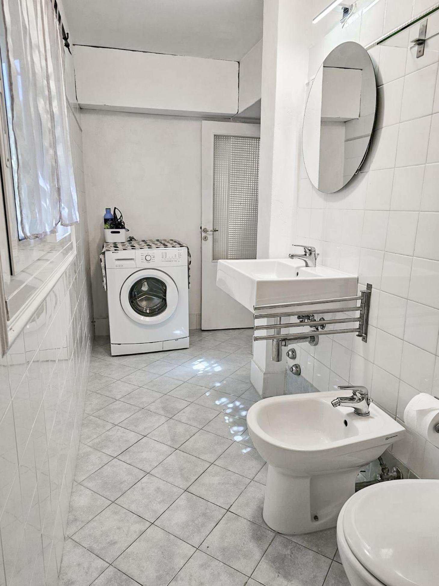 Narissara Apartment 斯培西亚 外观 照片